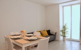 Ideale Per Famiglie E Piccoli Gruppi + Wifi + Garage